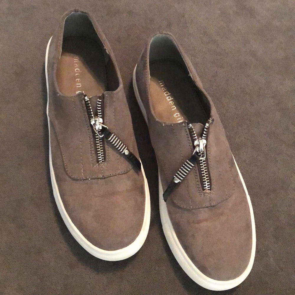 Madden Girl Shoes - Picture 3 of 4